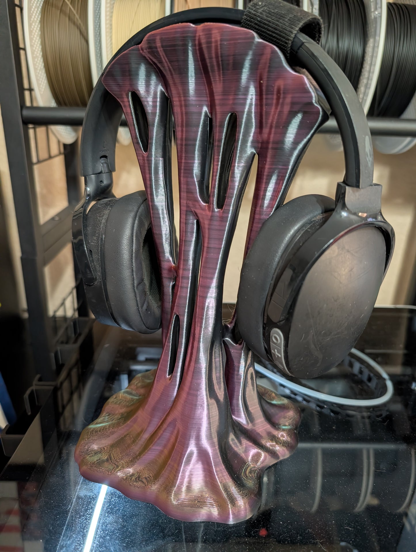 3D-Printed Organic Headphone Stand